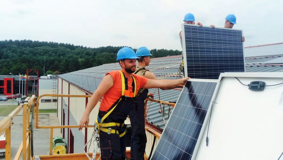 Šimtai Vilniaus įstaigų įsigys nuosavas saulės elektrines