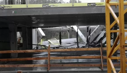 Dėl įgriuvusių Vilniuje statomo mokslo paskirties pastato konstrukcijų pradėtas statinio avarijos tyrimas, artimiausiu metu rizikingiausi statybos dalyviai ir objektai sulauks daugiau patikrinimų