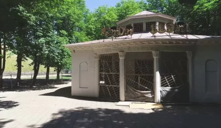 Skelbiamas legendinės kavinės „Rotonda“ nuomos konkursas