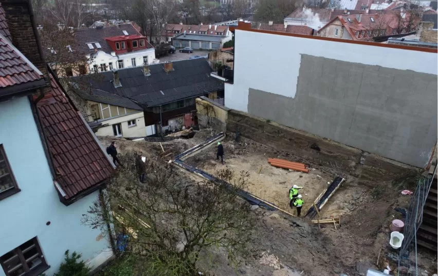 Savavališkos statybos užupyje