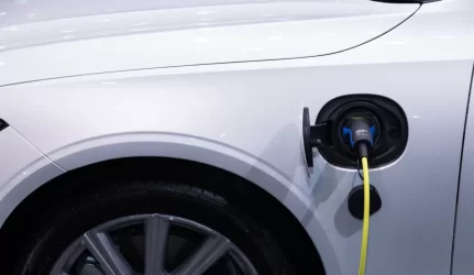 Elektros įkrovimo stotelės