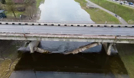 Tiltas per Nevėžį Kėdainiuose