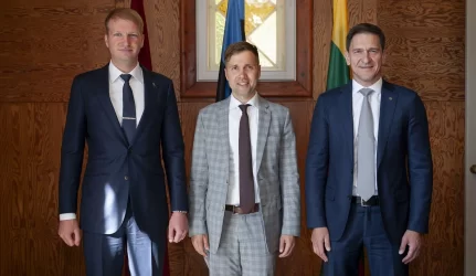 sinchronizacija su kontinentinės Europos elektros tinklais