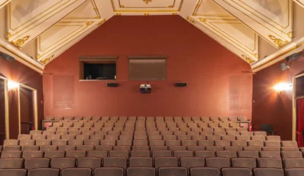 Teatras „Lėlė“