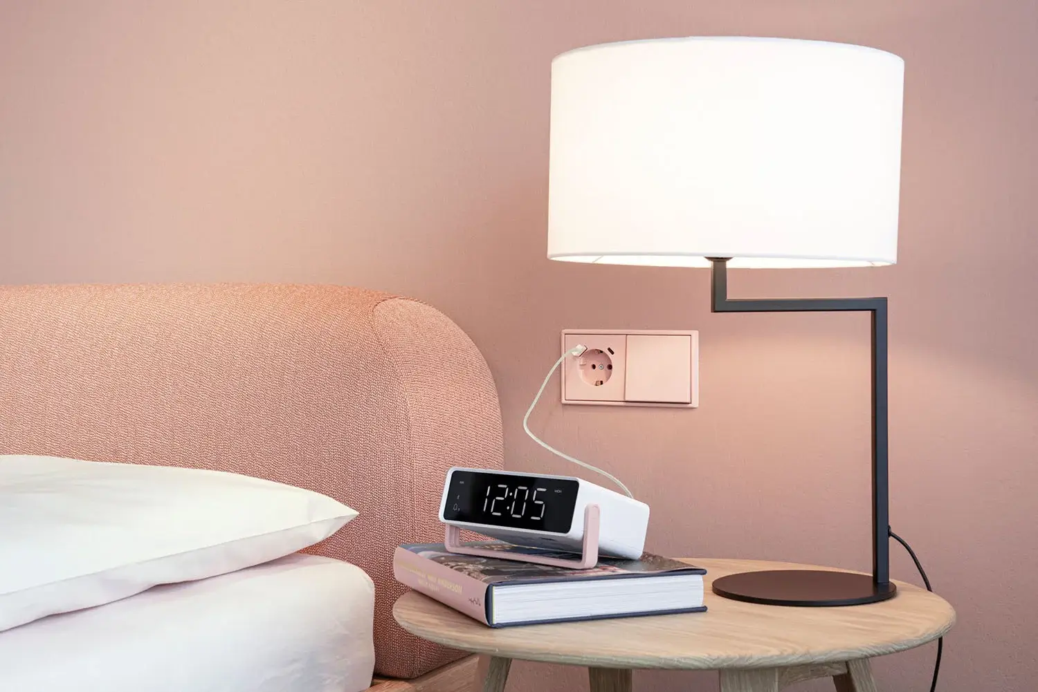 Elegantiški ir išskirtiniai JUNG nuotrauka