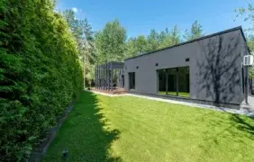 Gyvenamojo namo statyba sodo sklype