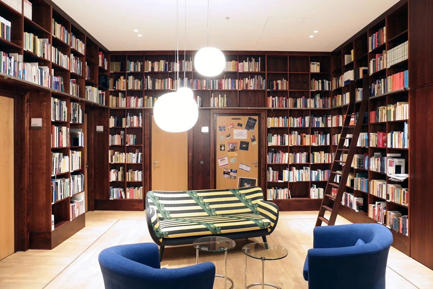 © Architecture ALEXANDER POETZSCH, Fotowerbung foto MM Video