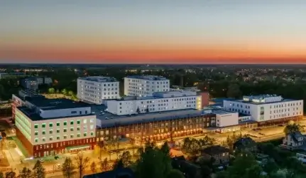 Tartu universiteto ligoninė / Andres Tennus