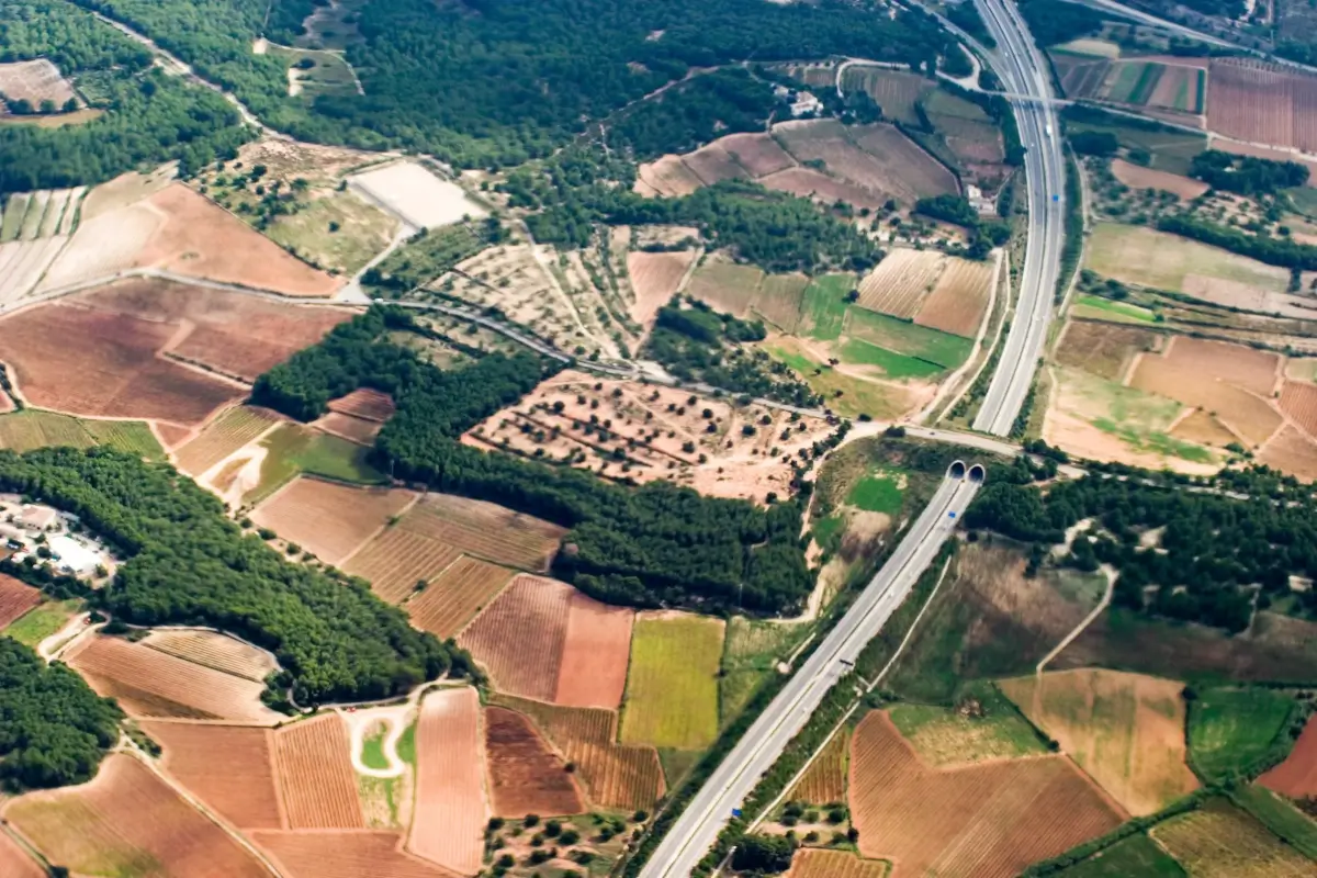 Specialiųjų žemės naudojimo sąlygų įstatymas