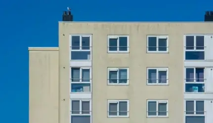 Senos statybos būstas