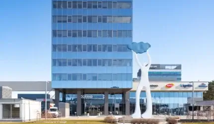 Grand Office