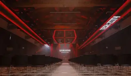 Iš fabriko į biurą